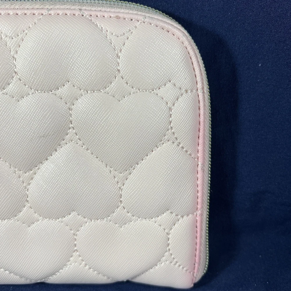 BETSEY JOHNSON Pink Heart Quilted Makeup Bag Travel Zipper Whimsical Feminine